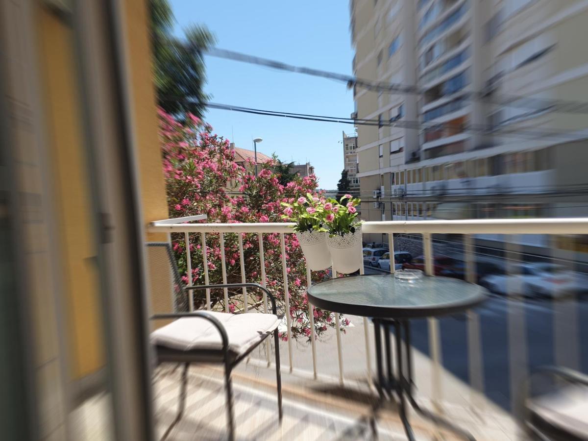 Apartment Tonka Sibenik Ngoại thất bức ảnh