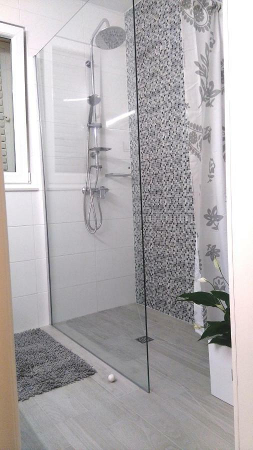 Apartment Tonka Sibenik Ngoại thất bức ảnh